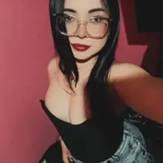 Profile photo of camila_cute18