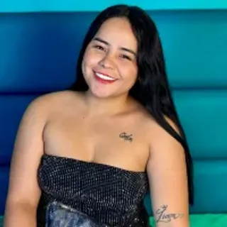 Profile photo of nixierose_