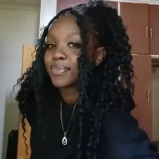 Profile photo of petite_nana