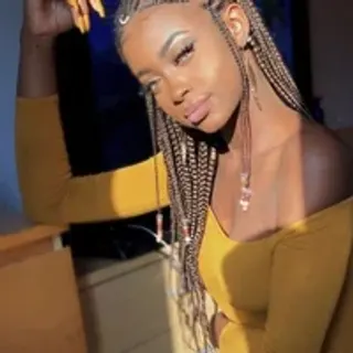 Profile photo of _hello_titty_