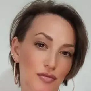 Profile photo of arianastarr
