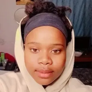 Profile photo of sluttyshyboobs