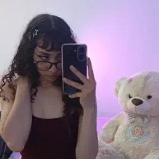 Profile photo of sarah_moon1