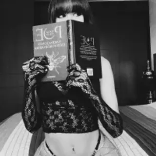 Profile photo of ghost__girl