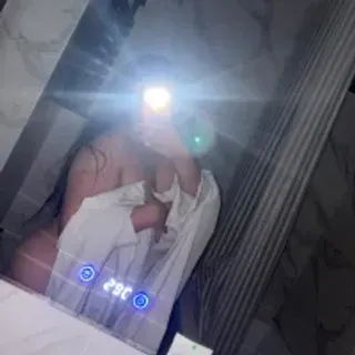 Profile photo of ella_20-