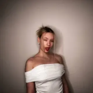 Profile photo of heyblondy
