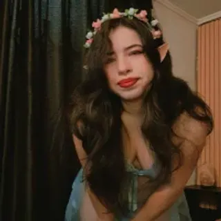 Profile photo of emmily_tulip