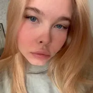 Profile photo of lililiana