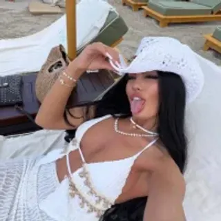 Profile photo of ravennadarcy