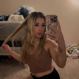 Profile photo of evelinsecret