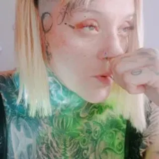 Profile photo of sloppytitss