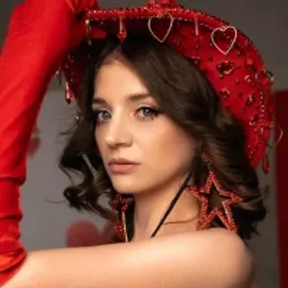 Profile photo of nikkabush