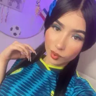 Profile photo of lola_hott_