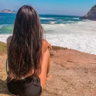 Profile photo of bia_strip
