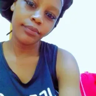 Profile photo of lorainxx