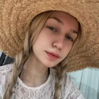 Profile photo of serenacrystall