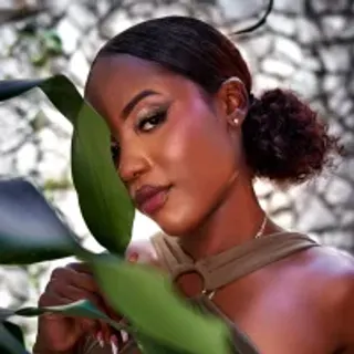 Profile photo of tiffany_evans_