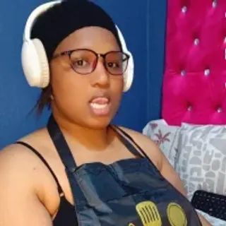 Profile photo of juicylips333