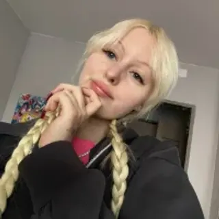 Profile photo of adelesilvy