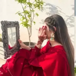 Profile photo of _daisy