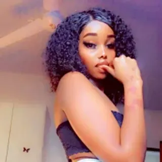Profile photo of queencydoll