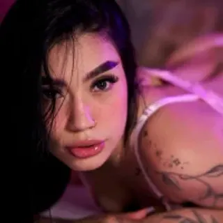 Profile photo of scarlet__jones_