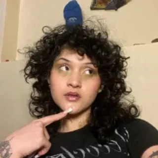 Profile photo of zoeeeroses