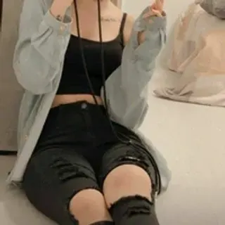 Profile photo of heeriye