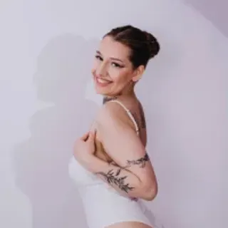 Profile photo of lynseyrufino