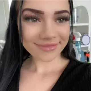 Profile photo of elly_bttn