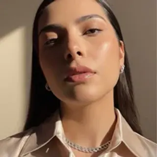 Profile photo of liz_macieel
