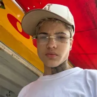 Profile photo of alecruzz