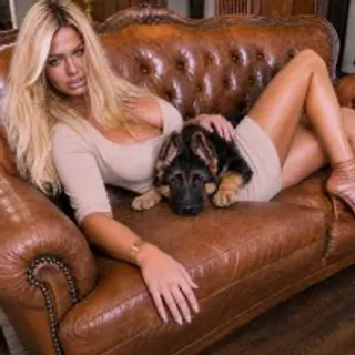 Profile photo of come2mom