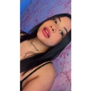 Profile photo of nicemiiaa7_
