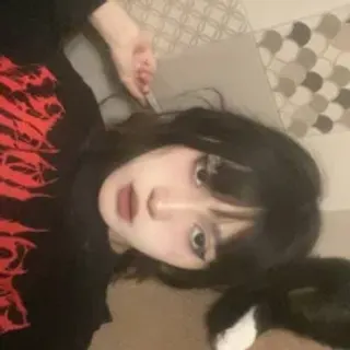 Profile photo of lilly___