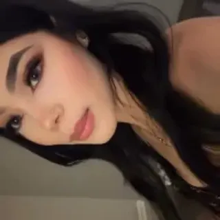 Profile photo of angelina_xxxx-07