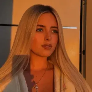 Profile photo of love-lexieexx