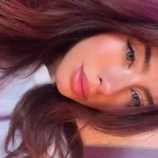 Profile photo of isa_vargas_