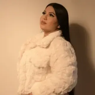 Profile photo of maddyjones_