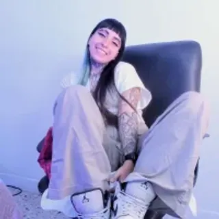 Profile photo of izzy_moon7