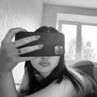 Profile photo of scarlett_lanee