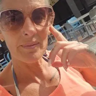Profile photo of busty-morganxx