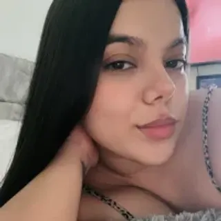 Profile photo of sara-04