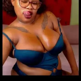 Profile photo of karlydee_xx