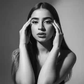 Profile photo of martinaconnorr