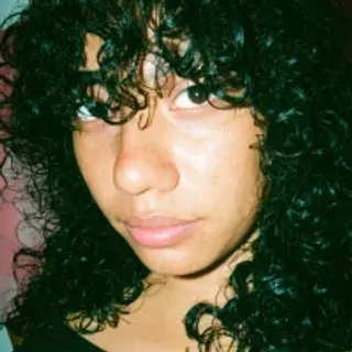 Profile photo of valen_1990