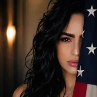 Profile photo of angelinarouse_