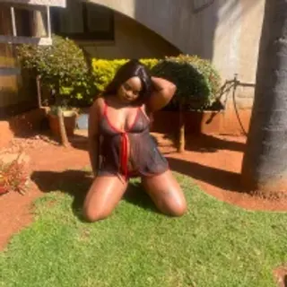 Profile photo of lunablushxx