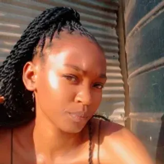 Profile photo of cutebrownny
