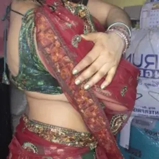 Profile photo of madhuri_singh5